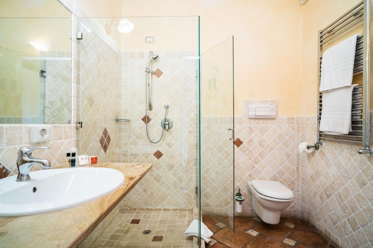 Lh Hotel Pozzo Sacro Olbia Dış mekan fotoğraf