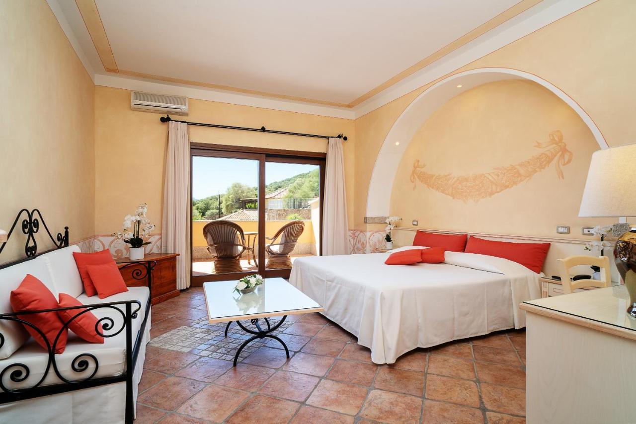 Lh Hotel Pozzo Sacro Olbia Dış mekan fotoğraf